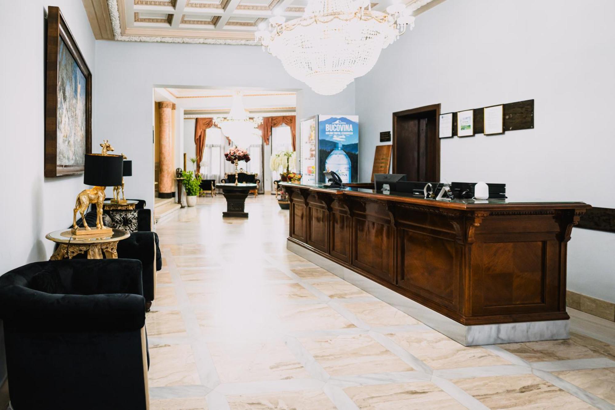 Vigo Hotel Плоещ Екстериор снимка